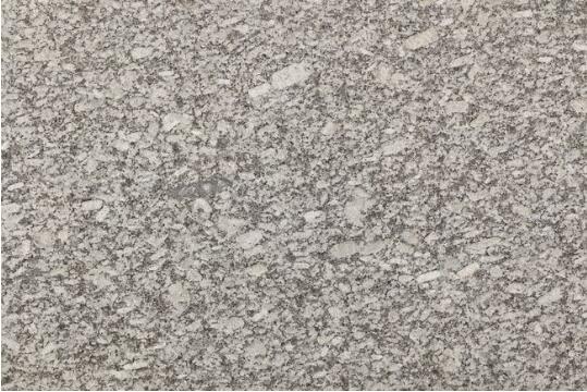 大而薄，是瓷磚石材行業(yè)發(fā)展的必然趨勢，薄型化是必然的發(fā)展方向??