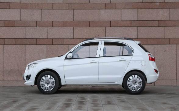 六部委印發(fā)了《關于加強低速電動車管理的通知》，加強低速電動車規(guī)范管理