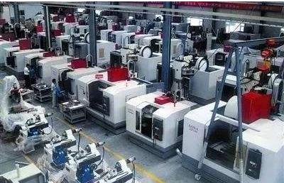 “更精密、更高速、更高效、更智能化、規(guī)模更大”將是我國(guó)機(jī)床行業(yè)的發(fā)展方向