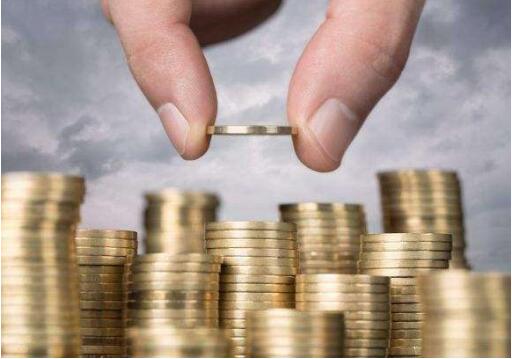 2018年1至10月，房企累計項目股權(quán)出售動態(tài)已經(jīng)達到473條