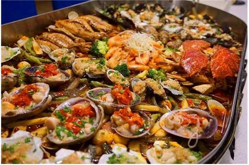 隨著人們需求量不斷地增加，海鮮行業(yè)未來發(fā)展?jié)摿薮?