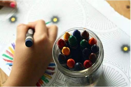 北京將以實(shí)行分類管理為突破口，創(chuàng)新體制機(jī)制，完善扶持政策，加強(qiáng)規(guī)范管理，促進(jìn)民辦教育持續(xù)健康發(fā)展