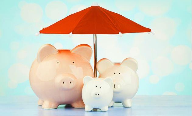 今年前11月，保險(xiǎn)業(yè)原保險(xiǎn)保費(fèi)收入35419.50億元，同比增長(zhǎng)2.97%