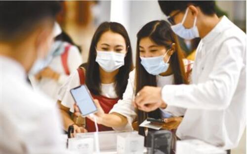 免稅業(yè)市場(chǎng)規(guī)模擴(kuò)大助消費(fèi)回暖：降低購(gòu)物成本，拉動(dòng)旅游消費(fèi)