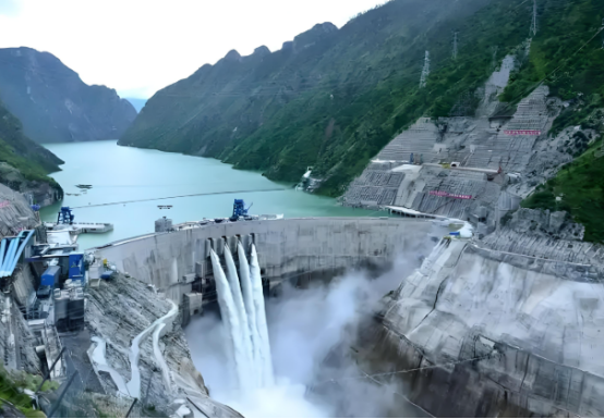 作為清潔能源行業(yè)，?水電站行業(yè)將繼續(xù)增長